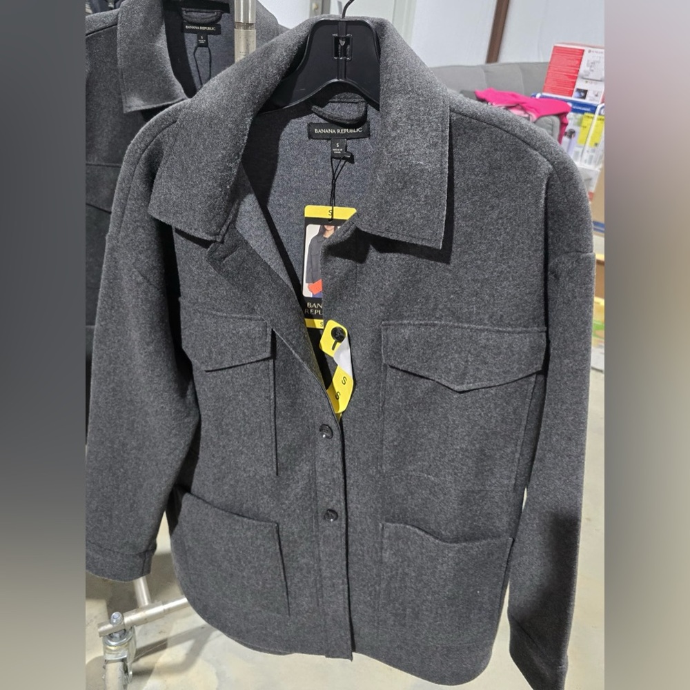 Banana Republic Women’s Charcoal Shirt Jacket